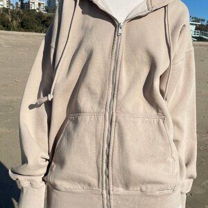 Brandy Melville - Oversized Christy Hoodie